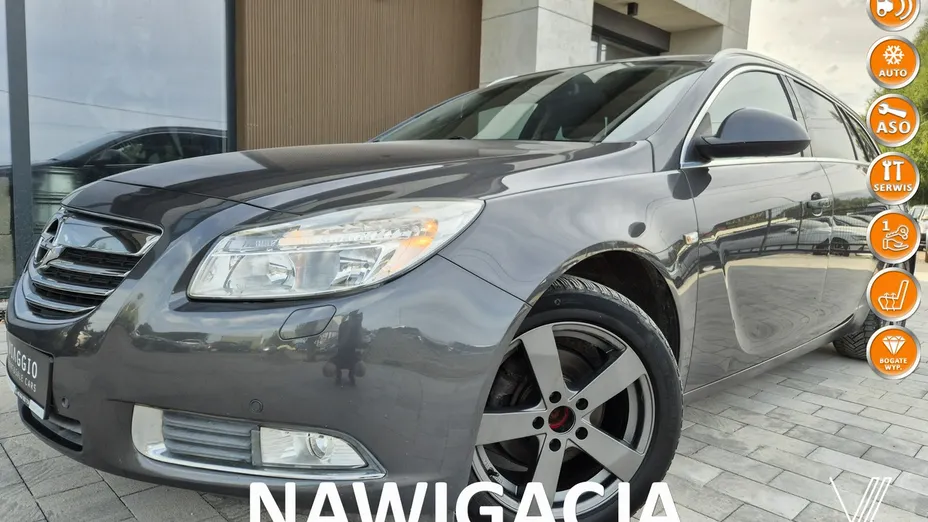 OPEL Insignia -
