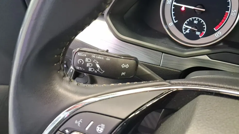 SKODA Superb -