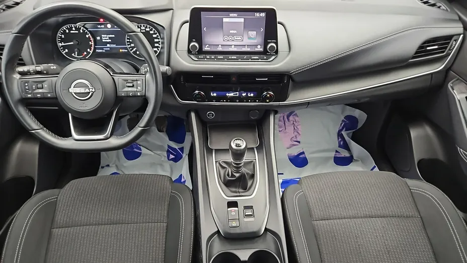 NISSAN Qashqai -