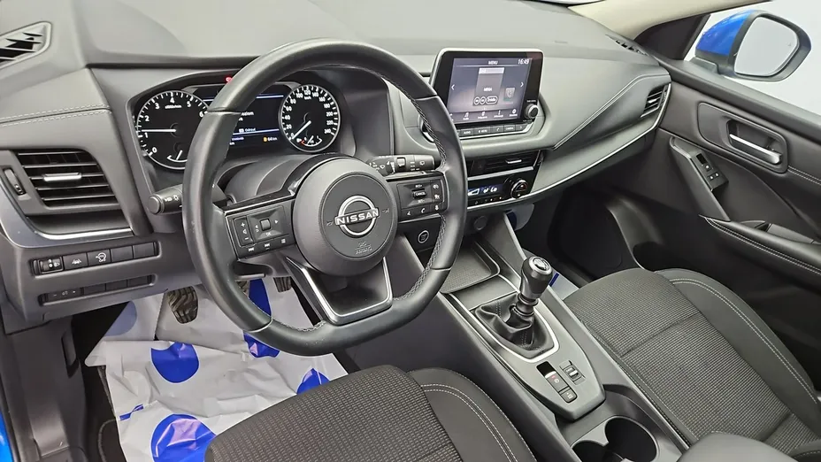 NISSAN Qashqai -