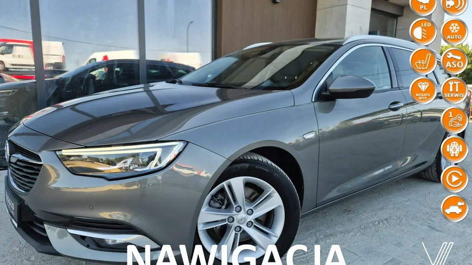OPEL Insignia -