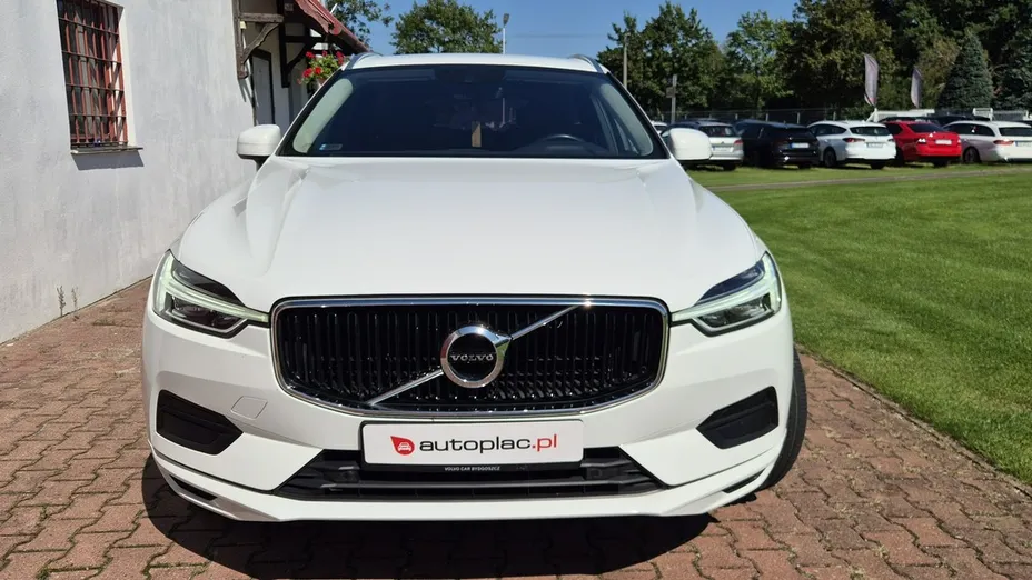 VOLVO XC60 -