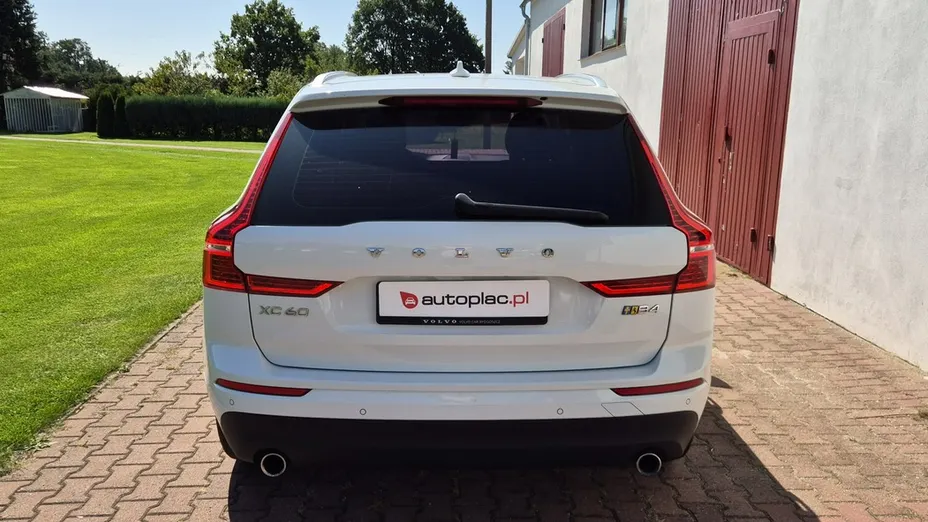 VOLVO XC60 -