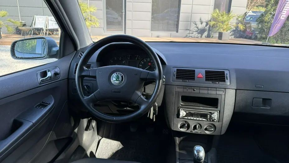 SKODA Fabia -