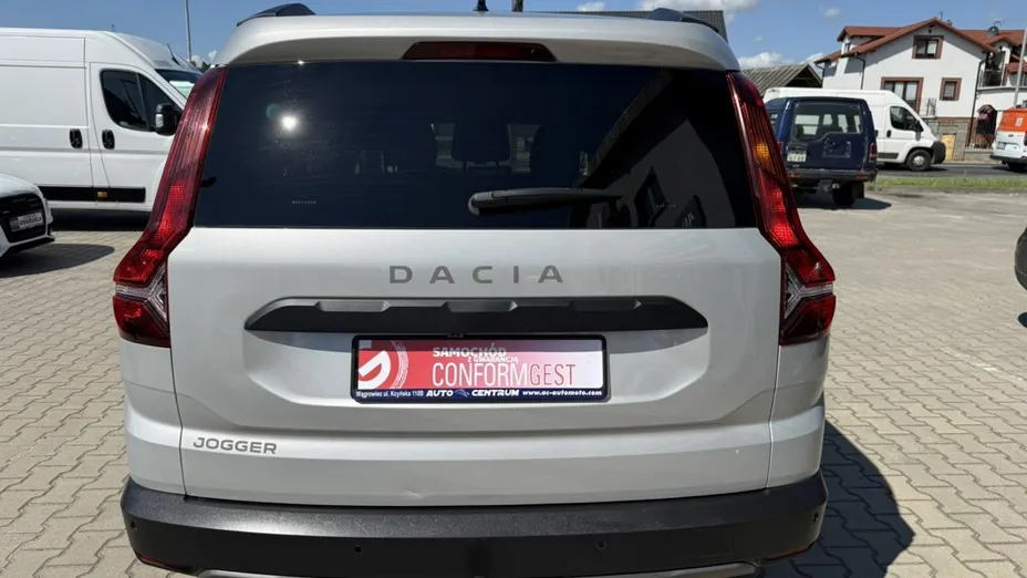 DACIA Jogger -