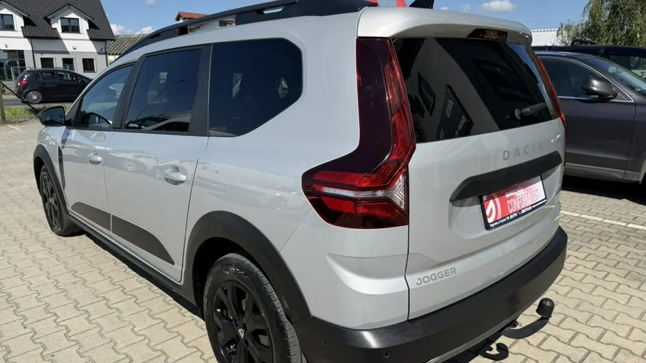 DACIA Jogger -