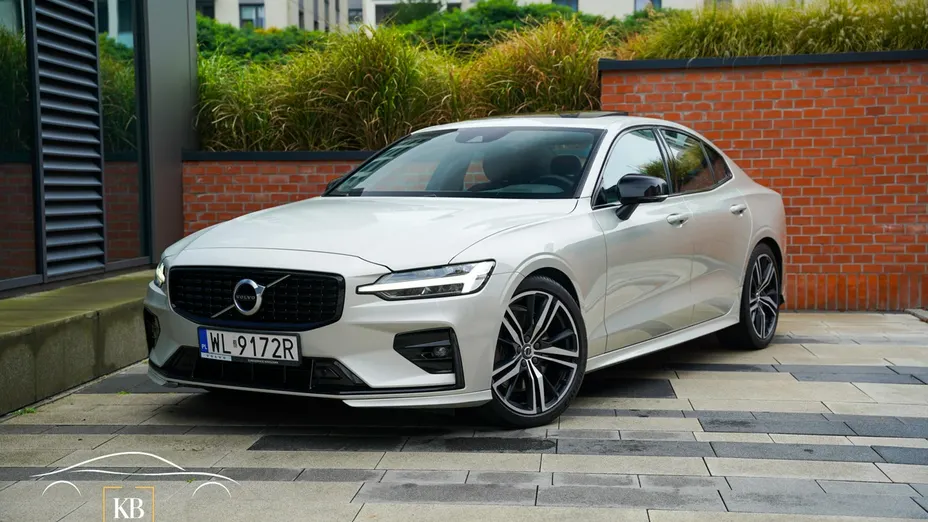 VOLVO S60 -