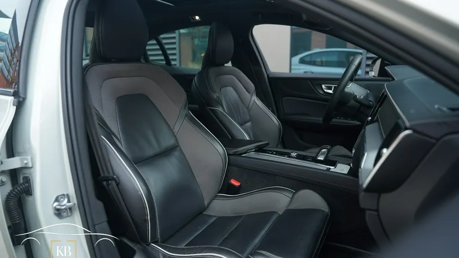 VOLVO S60 -