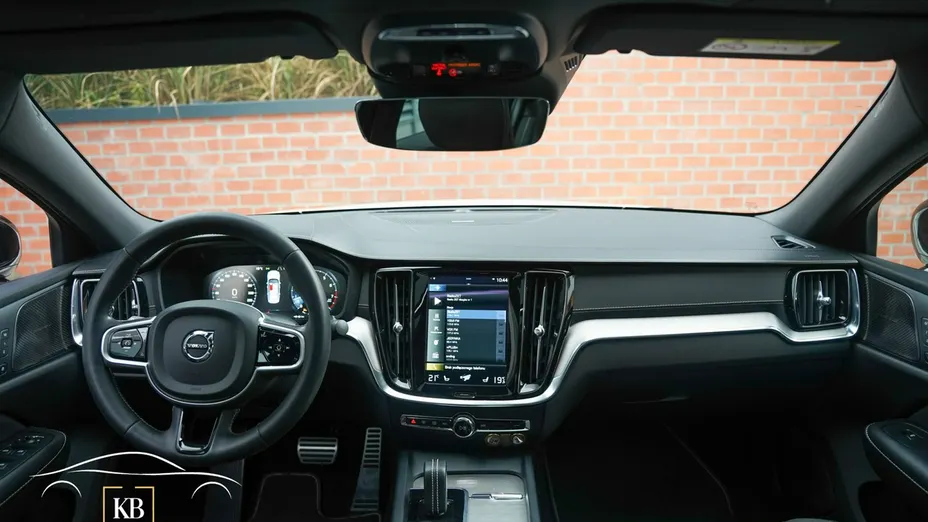 VOLVO S60 -