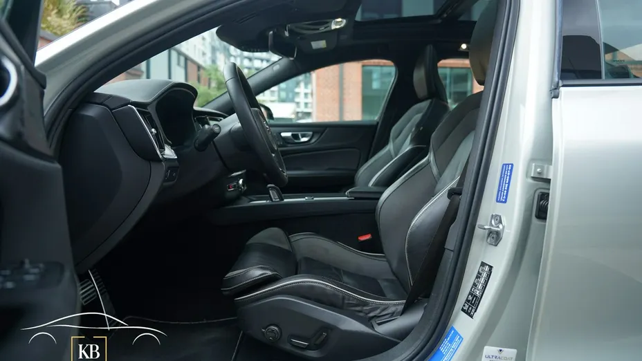 VOLVO S60 -