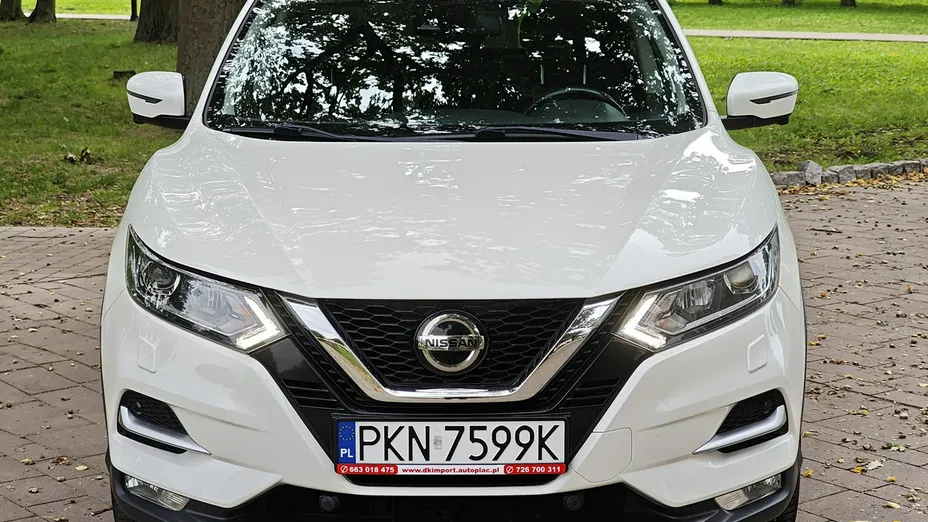 NISSAN Qashqai -