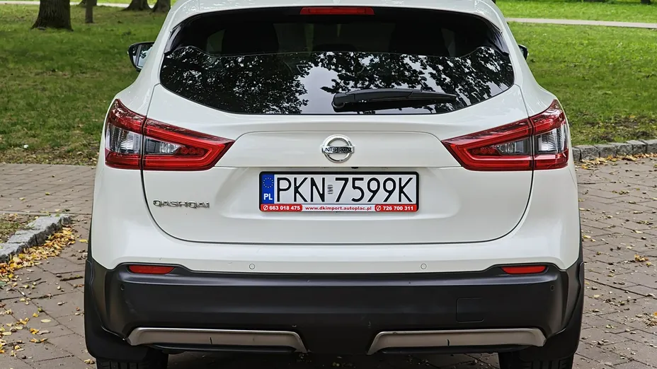 NISSAN Qashqai -