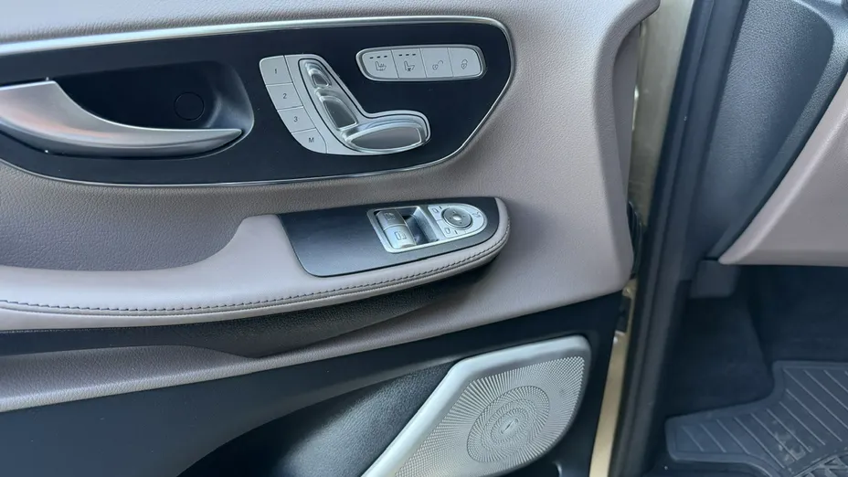 MERCEDES-BENZ V Klasa -