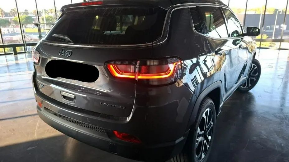 JEEP Compass -