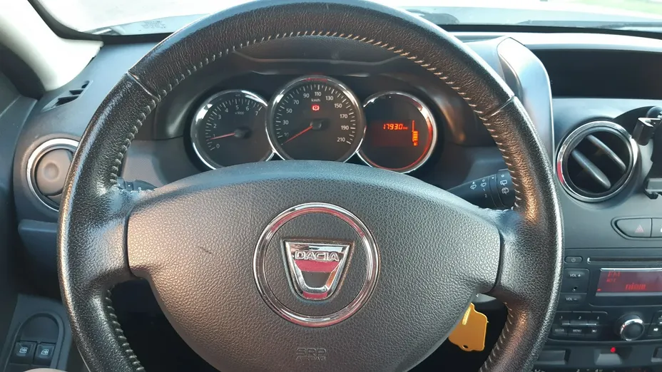 DACIA Duster -