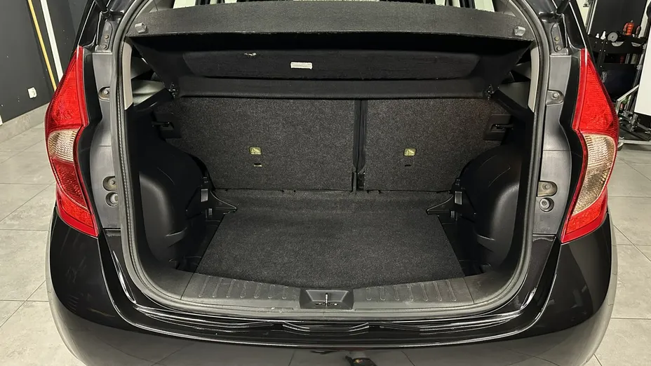 NISSAN Note -