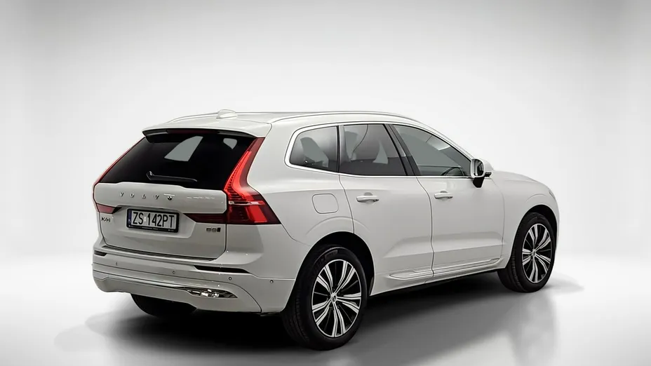 VOLVO XC60 -