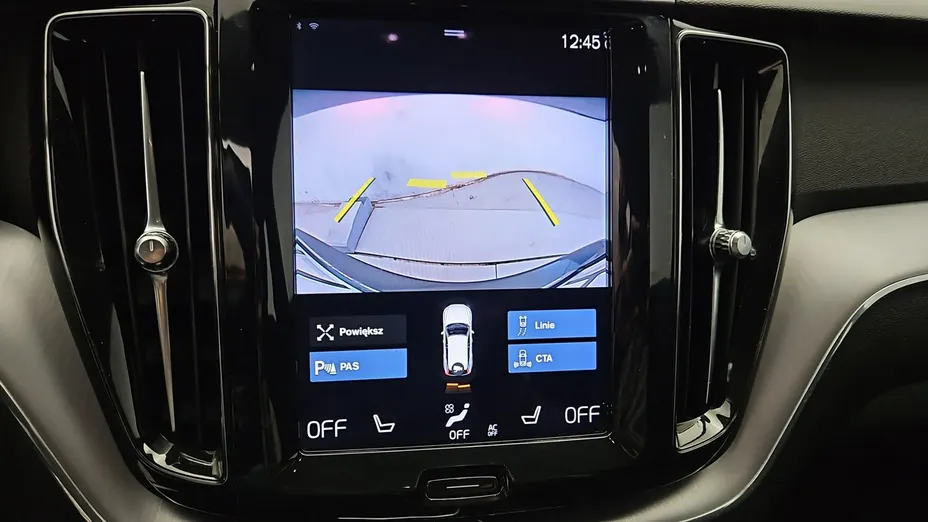 VOLVO XC60 -