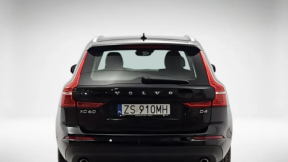 VOLVO XC60 -
