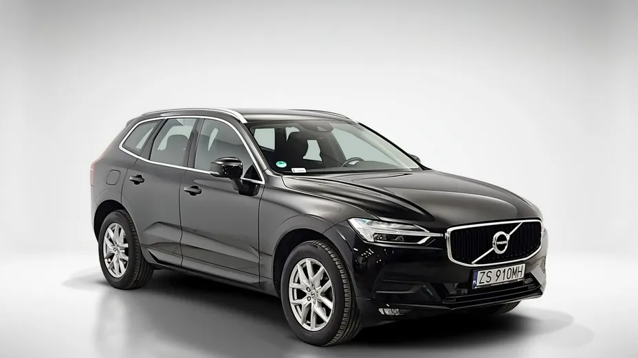 VOLVO XC60 -