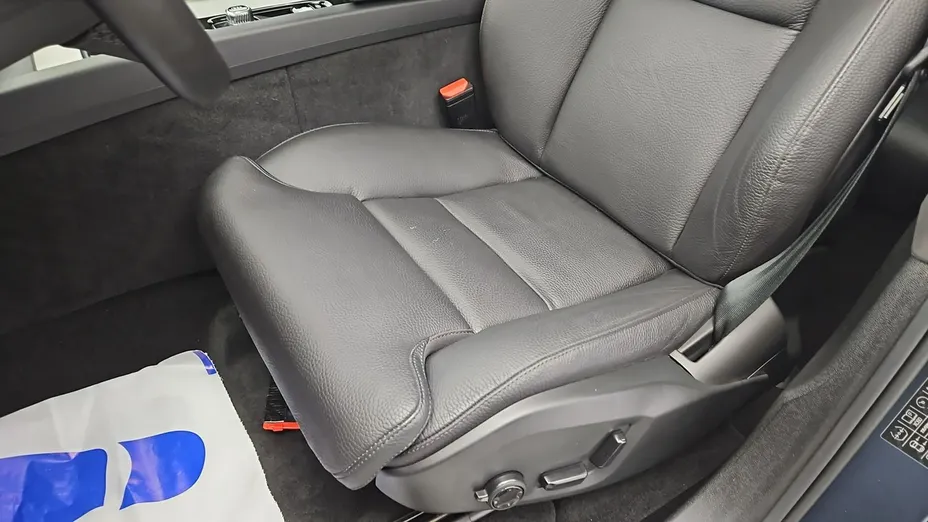VOLVO XC60 -