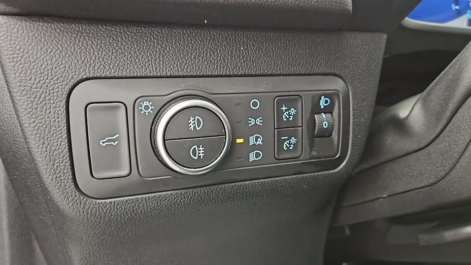 FORD Kuga -