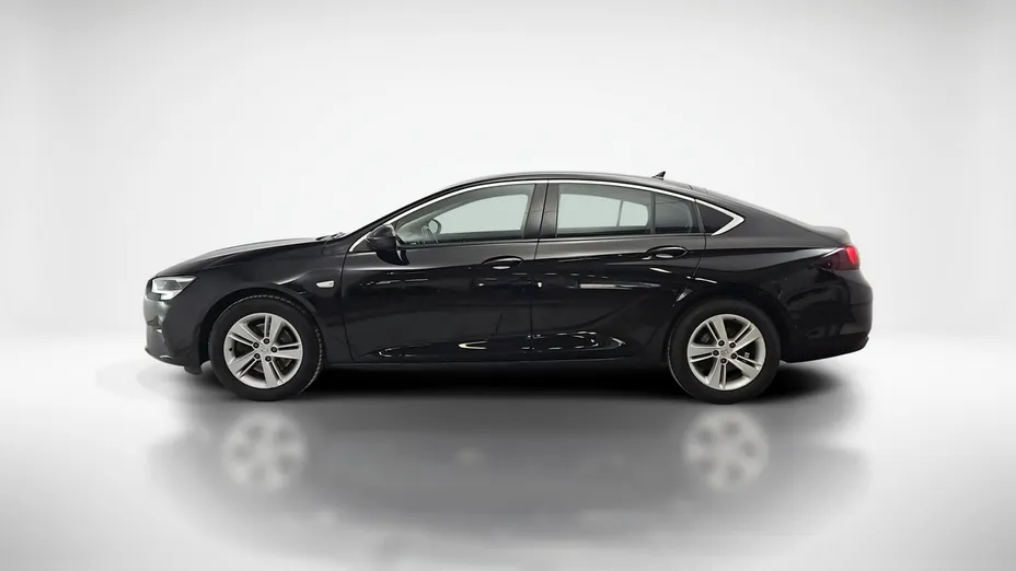OPEL Insignia -
