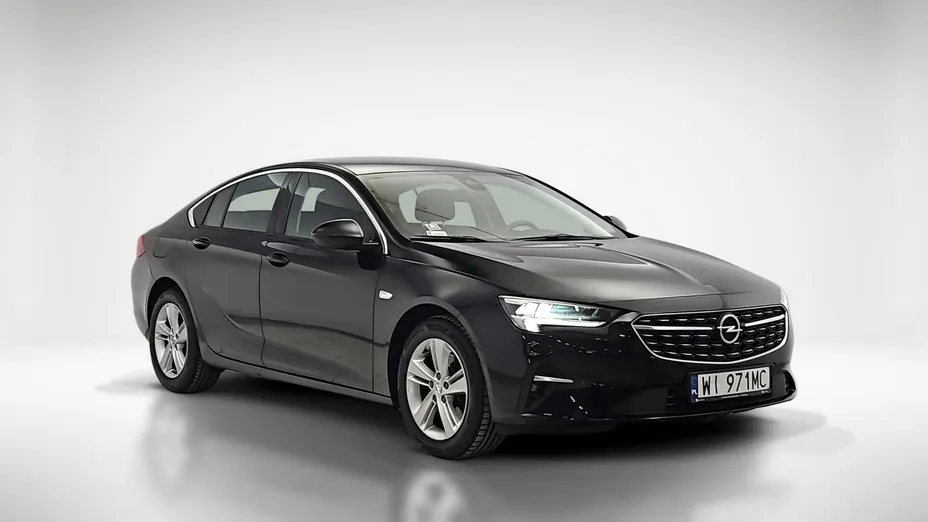 OPEL Insignia -