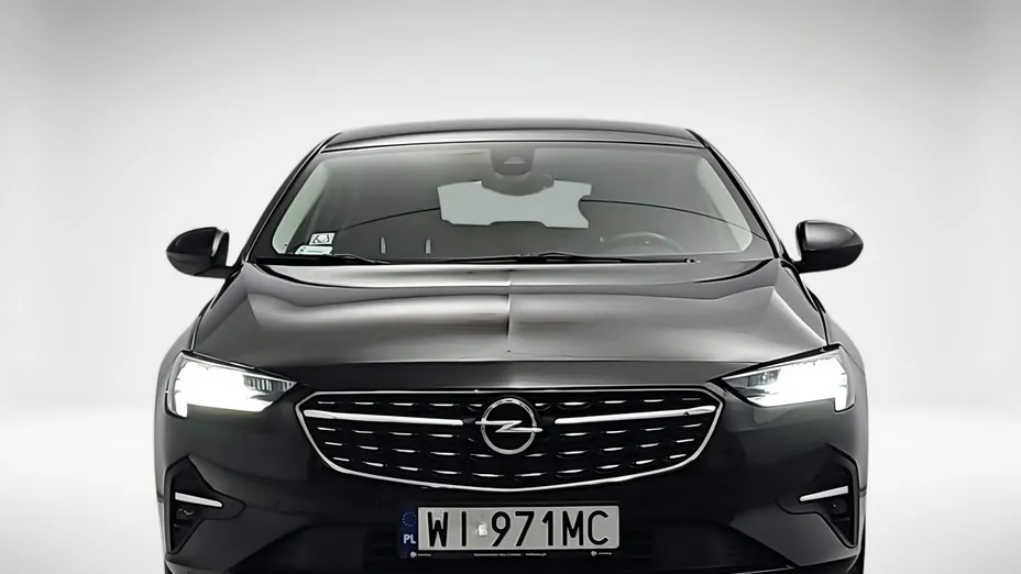 OPEL Insignia -