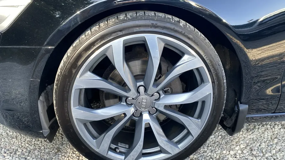 AUDI A6 Avant -