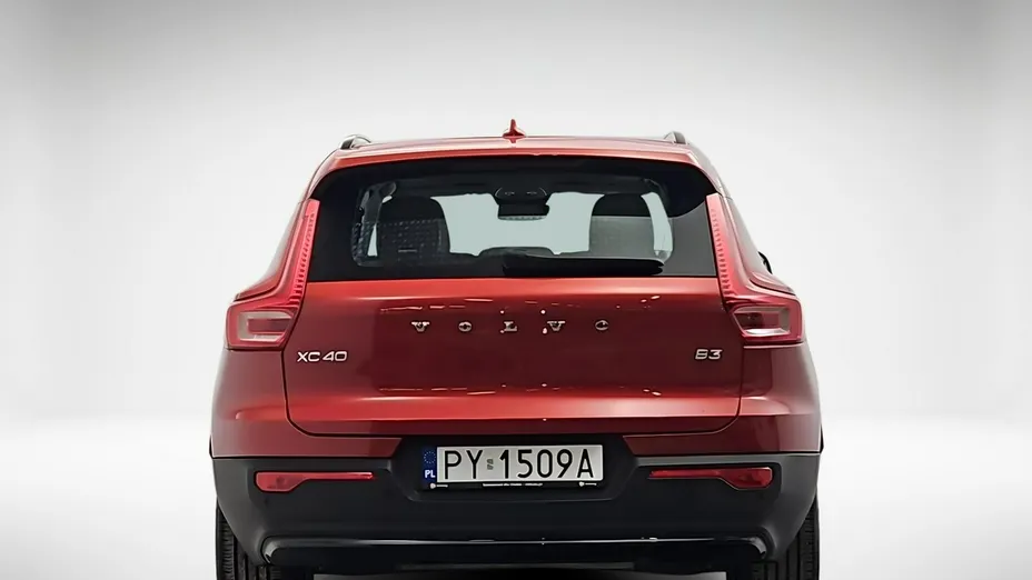 VOLVO XC40 -