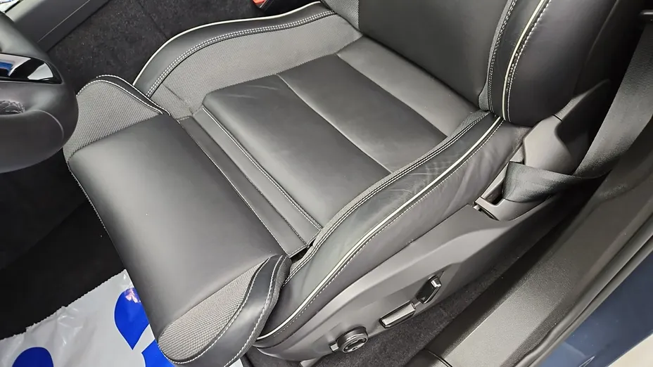VOLVO XC60 -