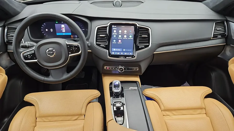 VOLVO XC90 -