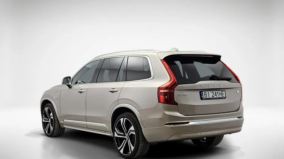 VOLVO XC90 -