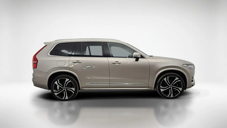 VOLVO XC90 -