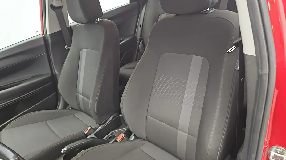 HYUNDAI i20 -
