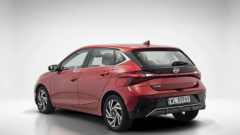 HYUNDAI i20 -