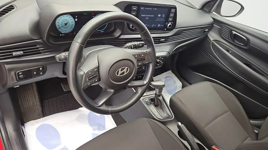HYUNDAI i20 -