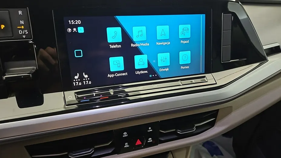 VOLKSWAGEN Multivan -