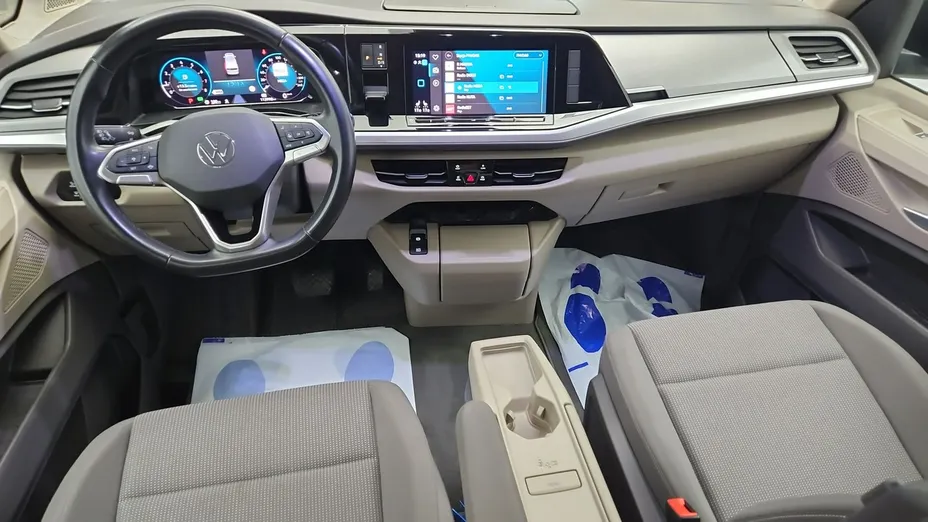 VOLKSWAGEN Multivan -