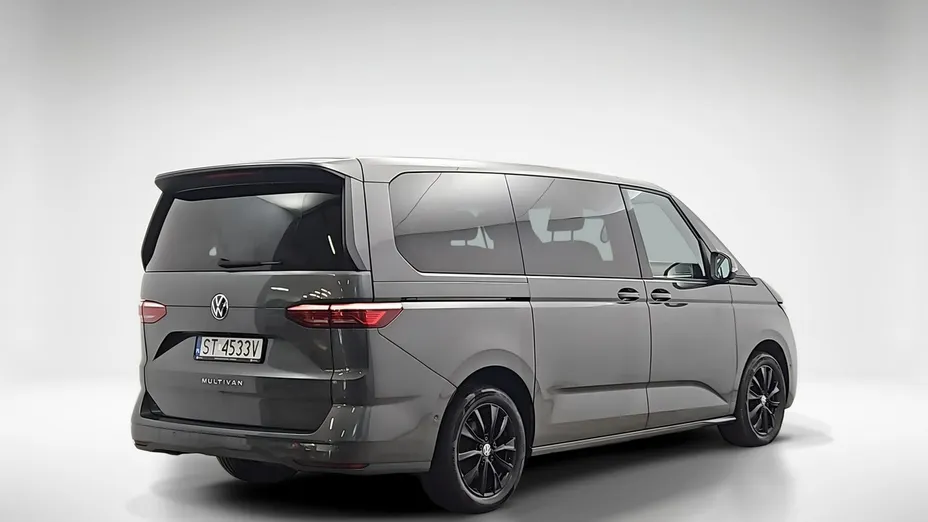 VOLKSWAGEN Multivan -