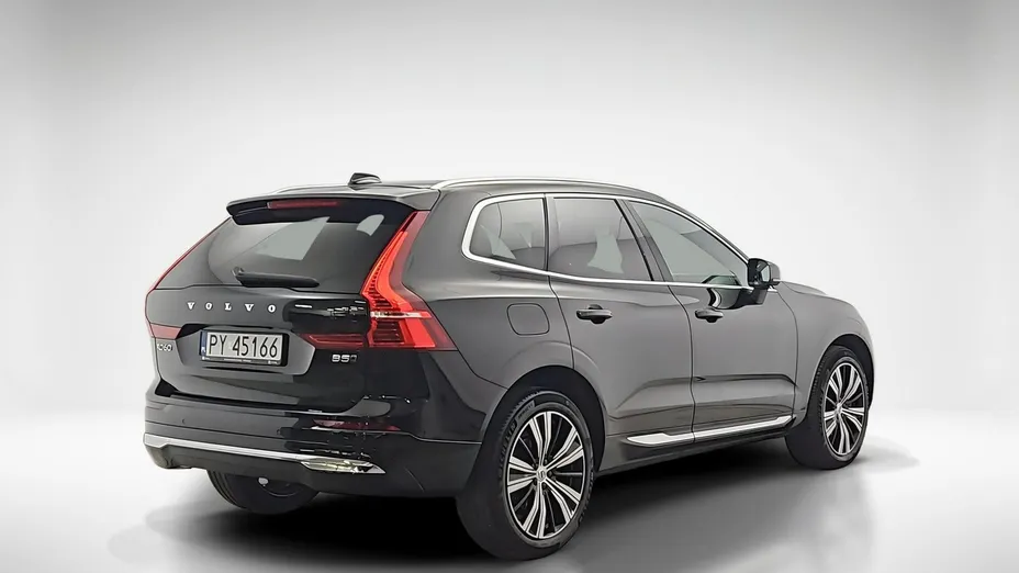 VOLVO XC60 -