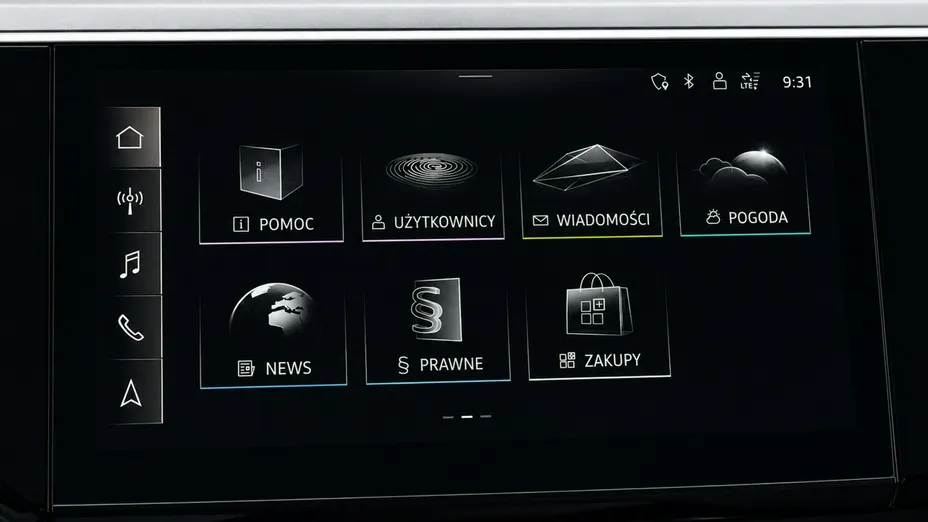 AUDI e-tron -