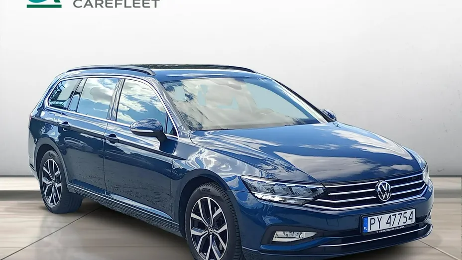 VOLKSWAGEN Passat -