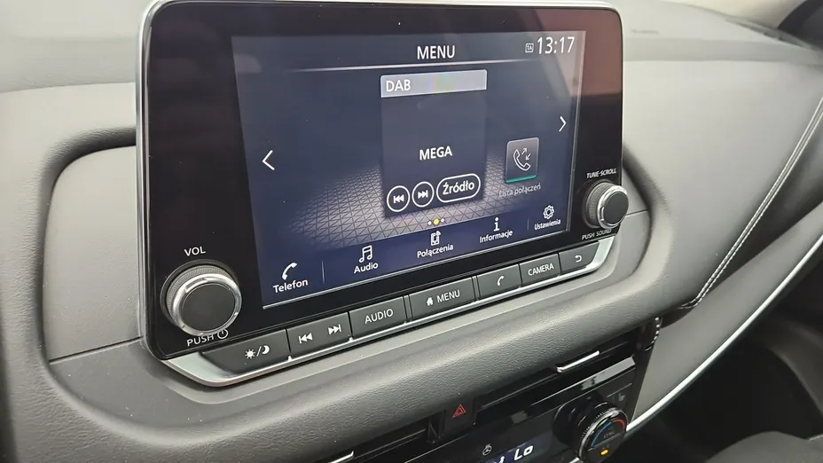 NISSAN Qashqai -