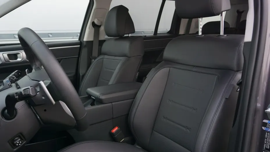 HYUNDAI Santa Fe -