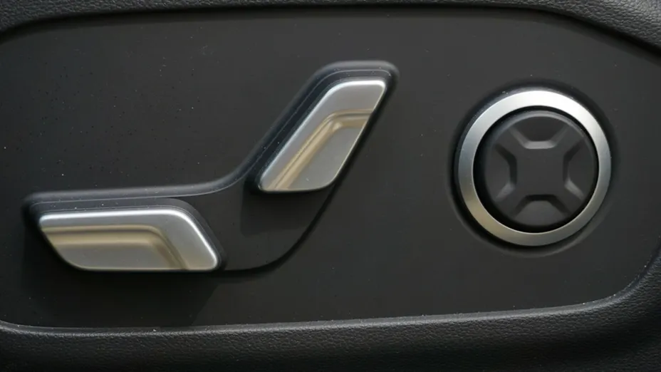 HYUNDAI Santa Fe -