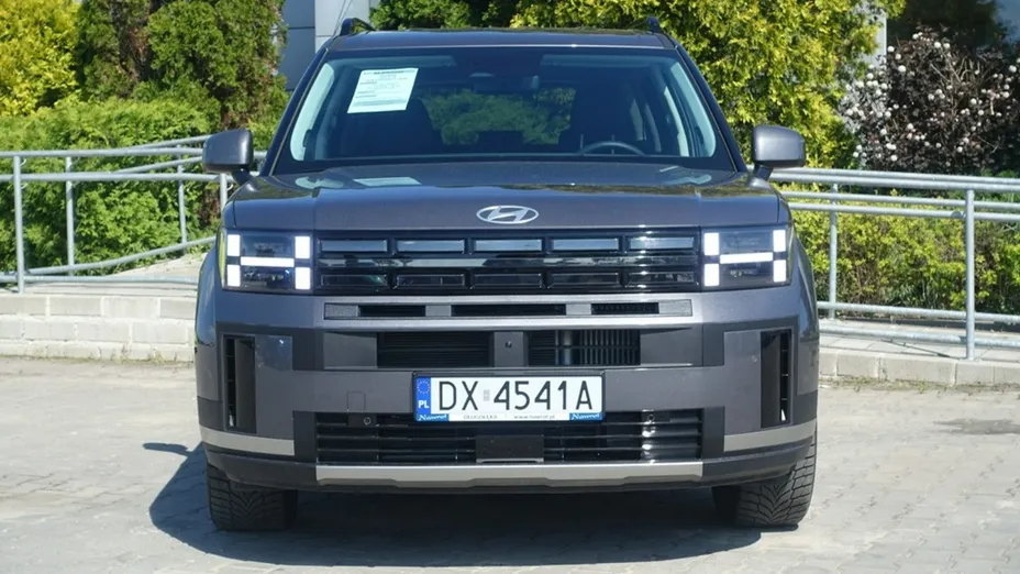 HYUNDAI Santa Fe -