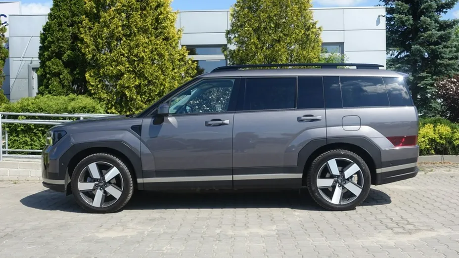 HYUNDAI Santa Fe -