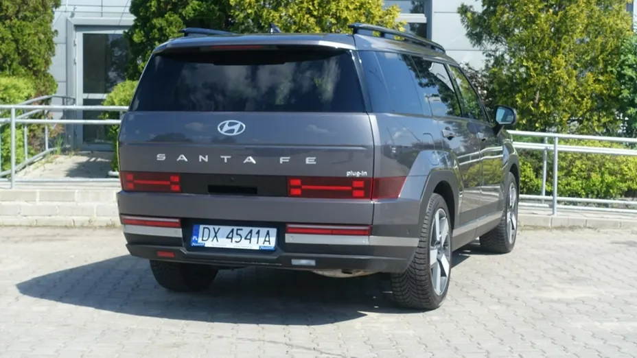 HYUNDAI Santa Fe -